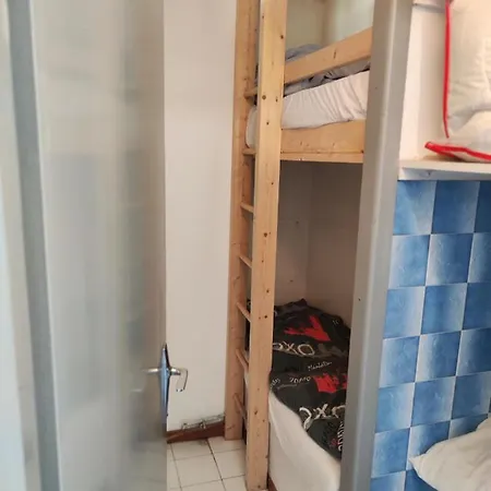 アパート Les Deux Nestes アロー